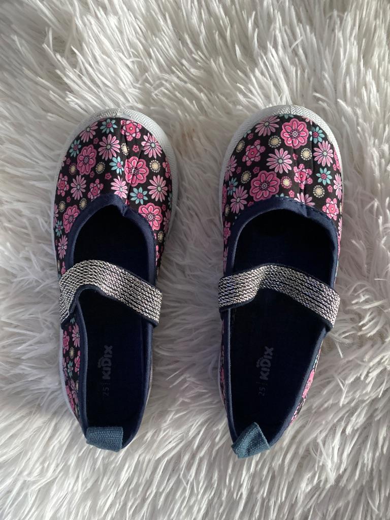 Kids Flower Shoe