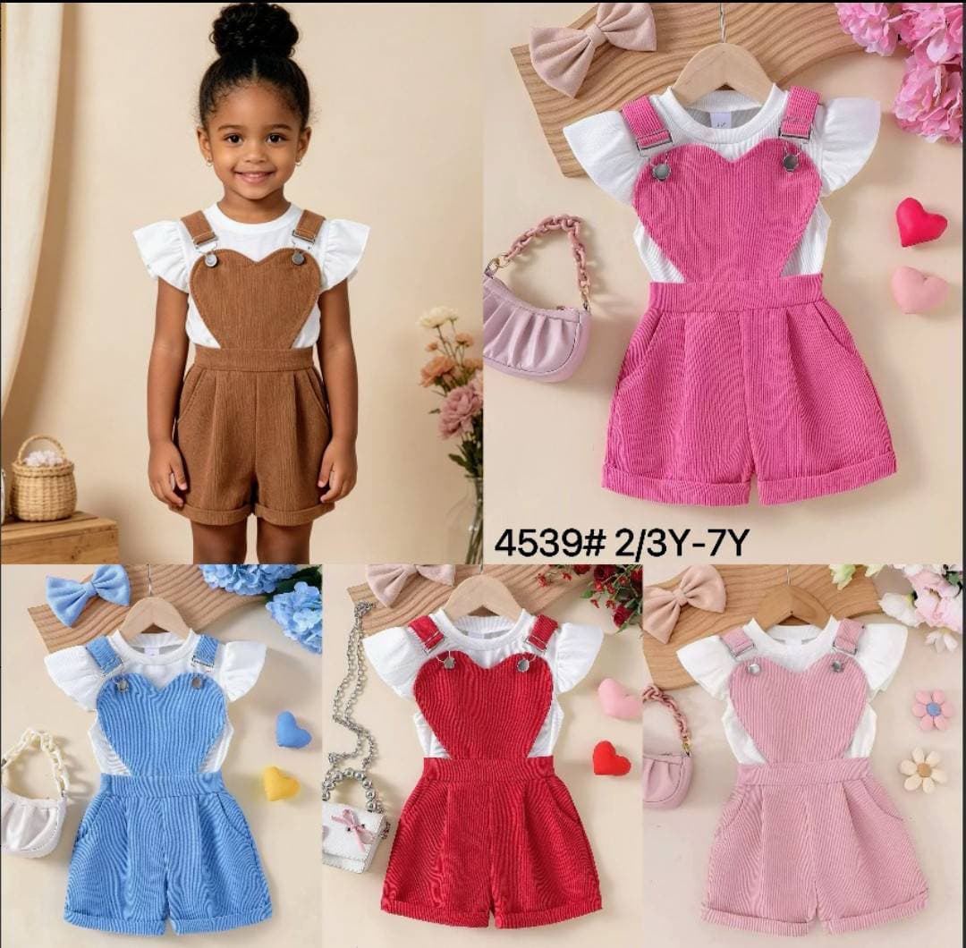 Kids clothing