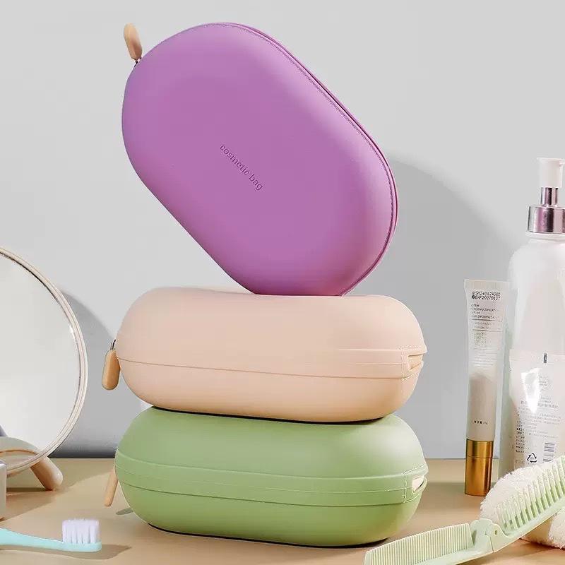 Cosmetics bag