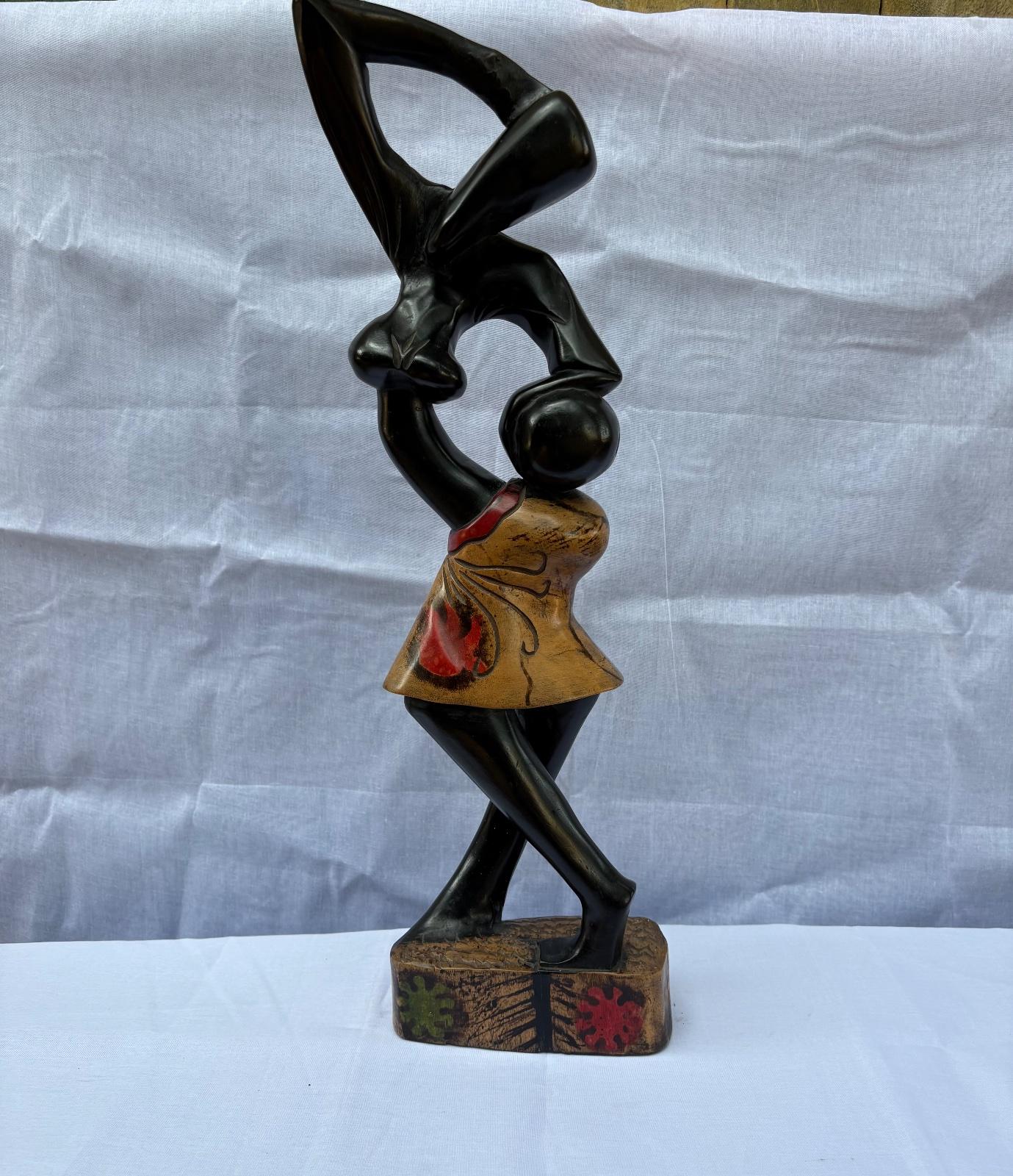 African Dancer – Rhythm & Grace