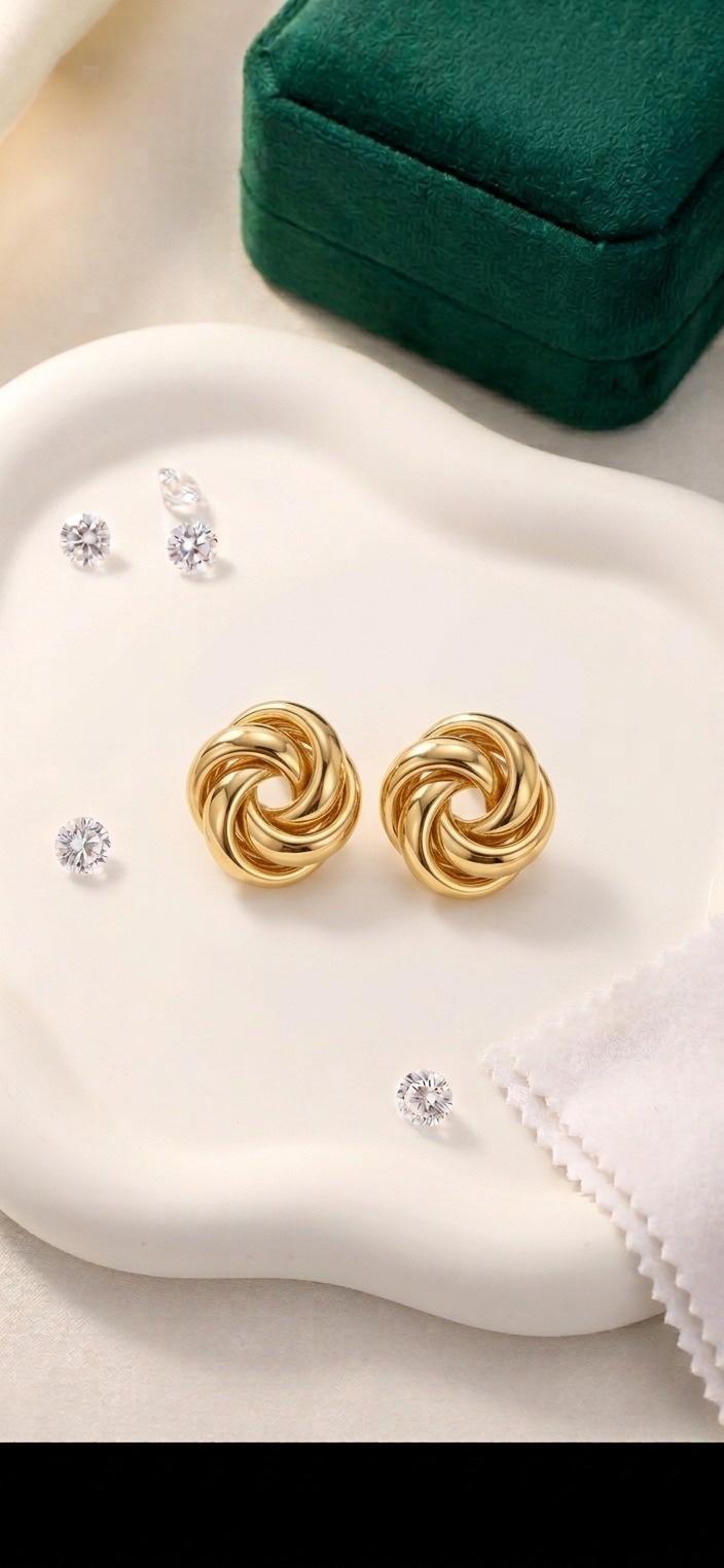 The Eden earring 