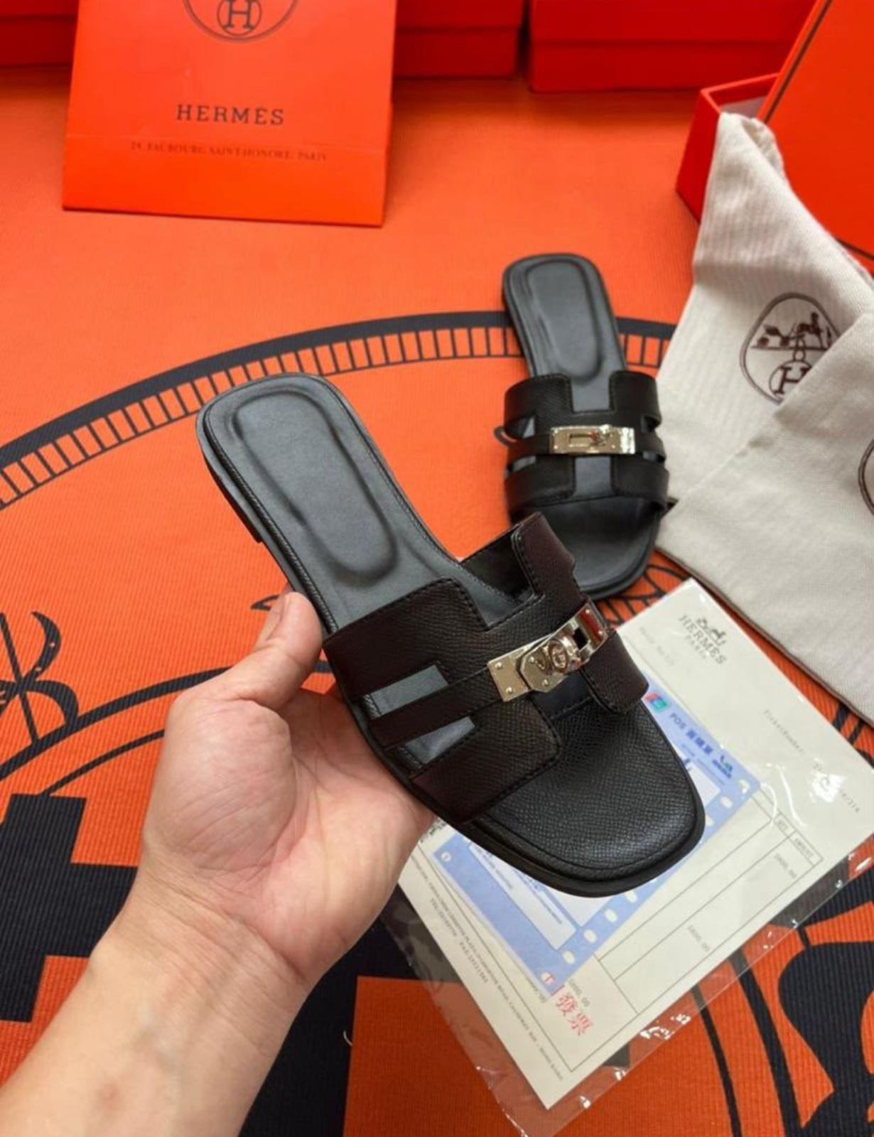 Hermes slippers