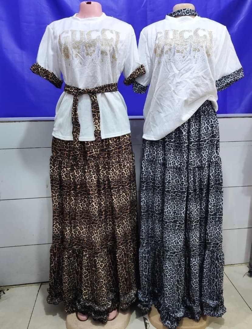 Ladies top and down 