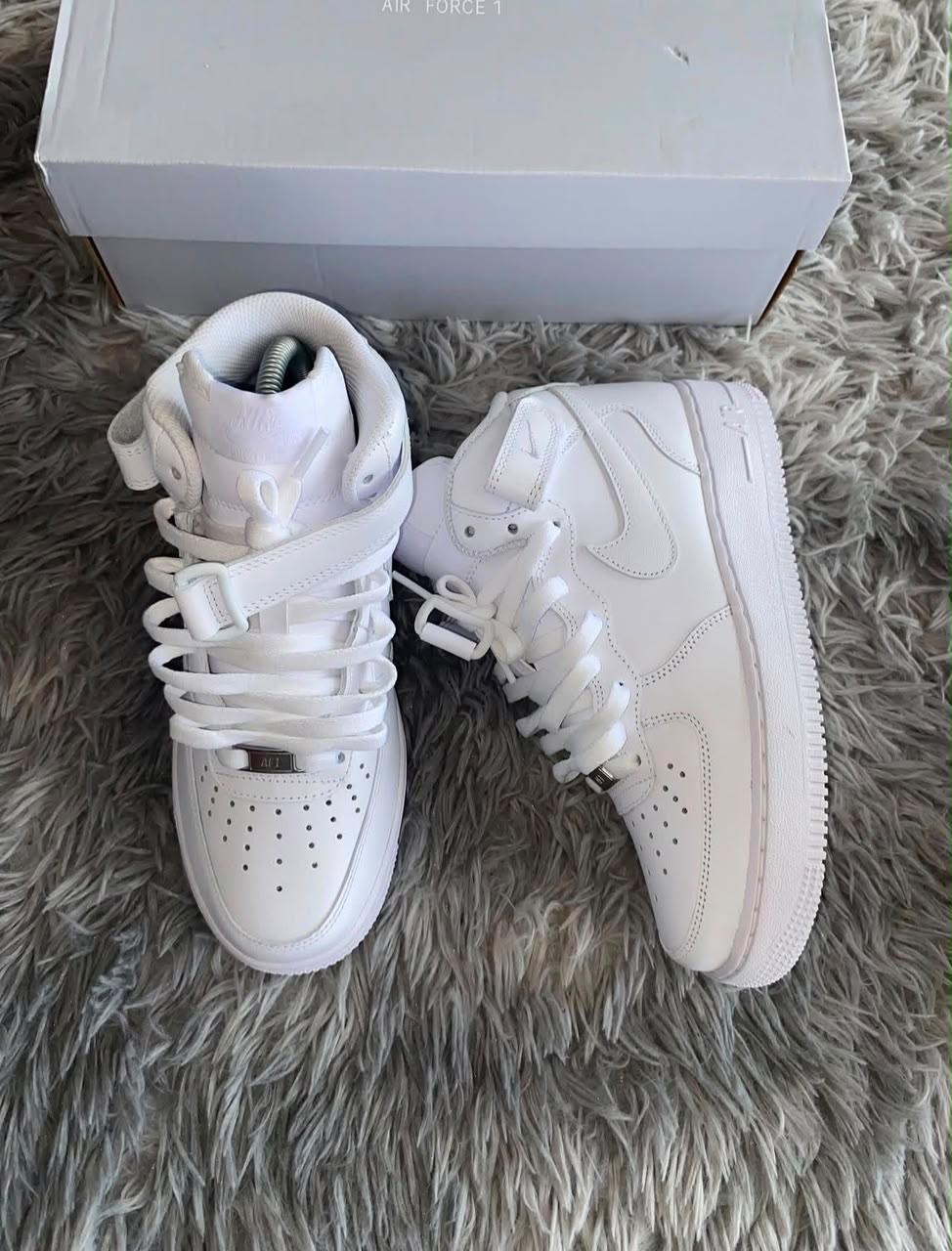 Nike Air Force 1 ‘07 Mid air 